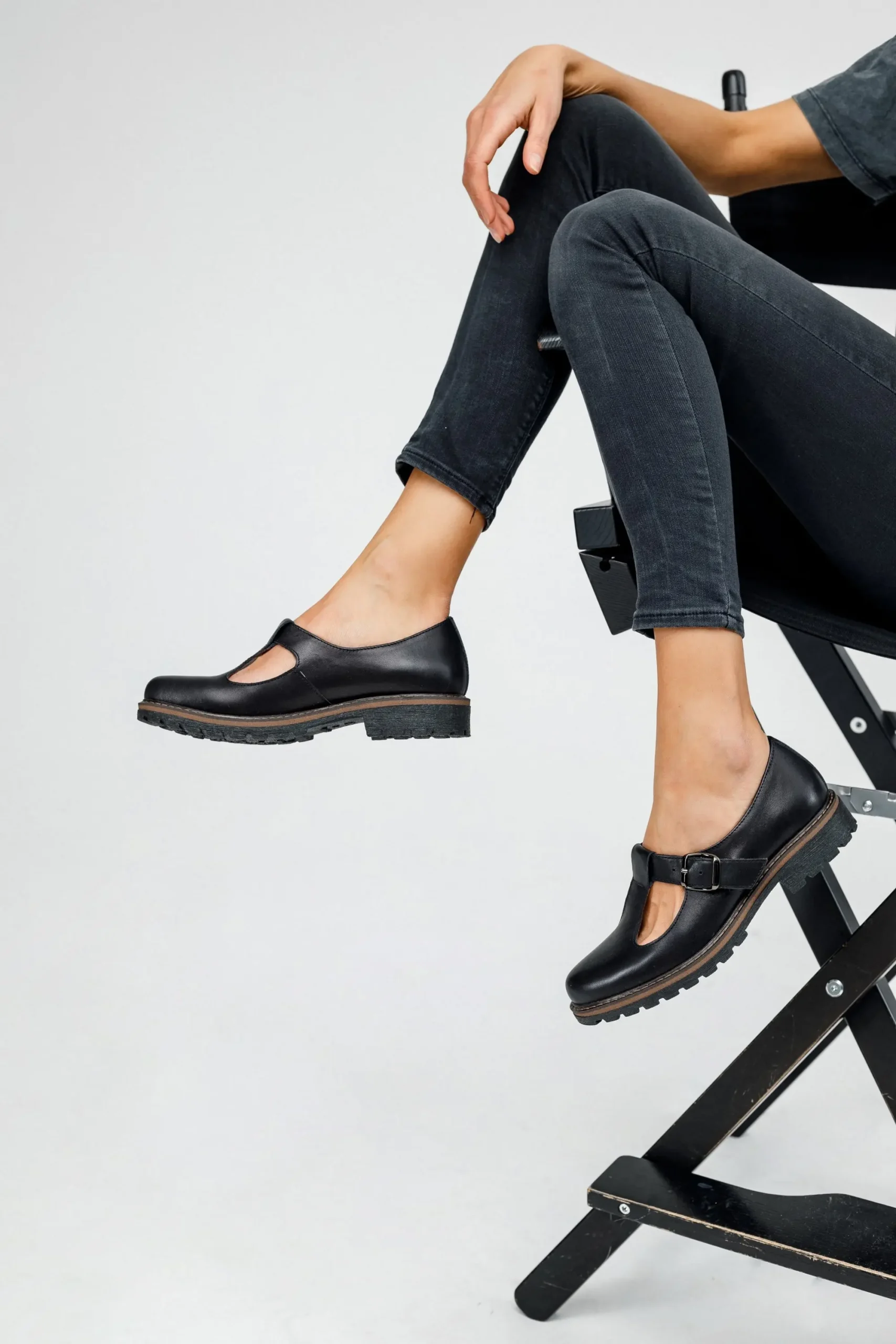 Black Leather T-strap Mary Jane Flats Black Leather T-strap Mary Jane Flats